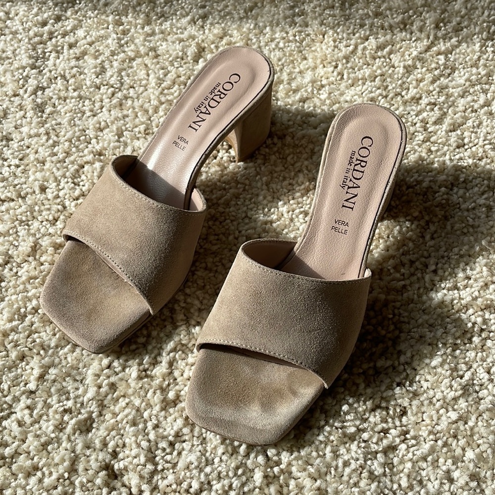 Cordani ‘Irene’ block heel sandal, size 38/7.5, Worn once, like new